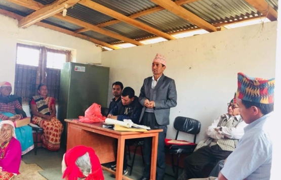 वडा नं. ७ मा जेष्ठ नागरिक परिचय पत्र वितरण कार्यक्रम